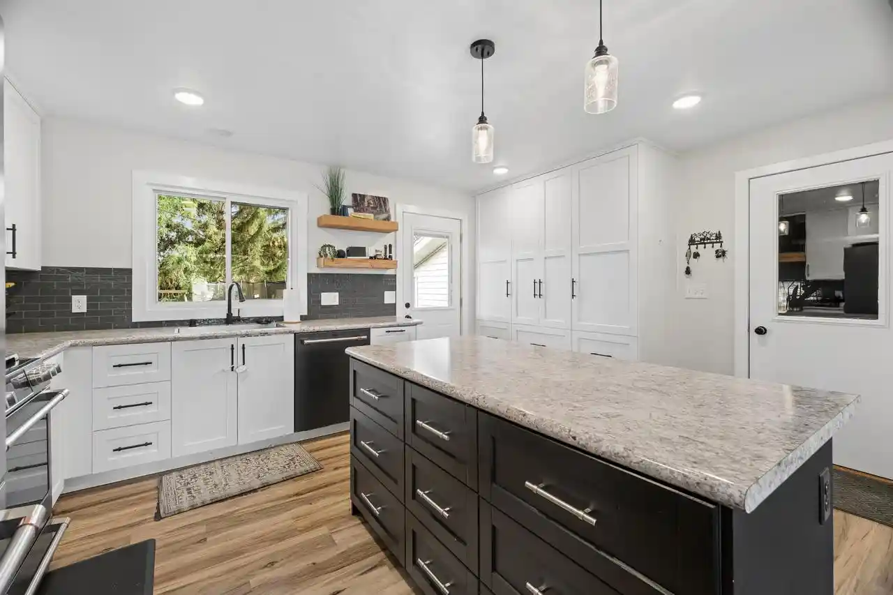 Photo 3 of Single family home for sale at 410 S Main St, Markesan, WI 53946 | MLS# 50333481 | Listing updated on 2026-10-07