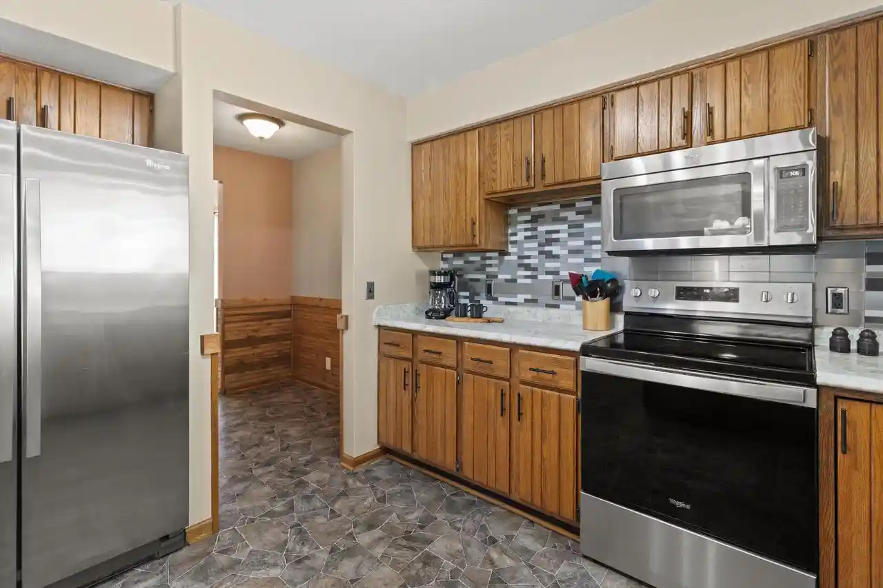 Photo 3 of Single family home for sale at 734 Lyndhurst Dr, Janesville, WI 53546 | MLS# 2033703 | Listing updated on 2026-10-07