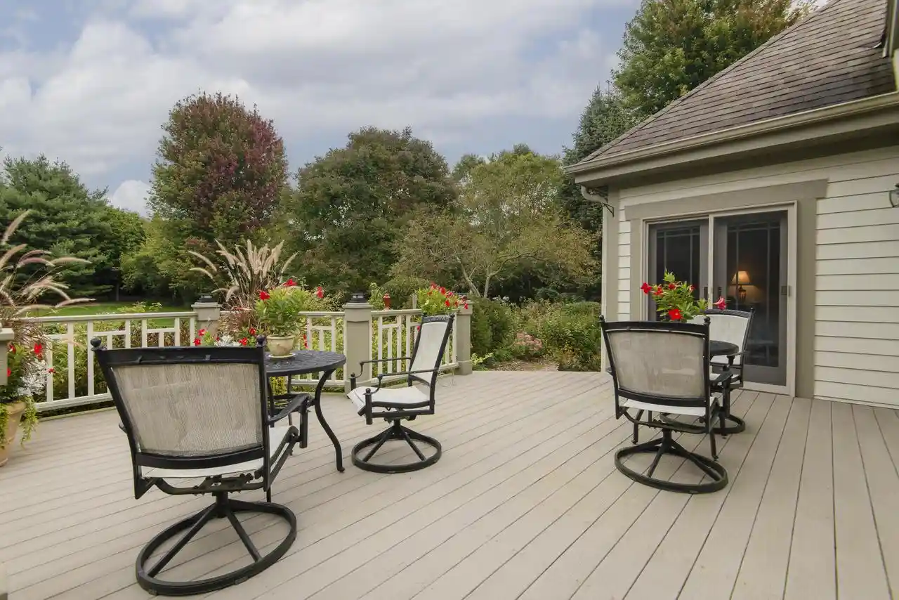 Photo 4 of Single family home for sale at W347s9485 Jericho Ct, Eagle, WI 53119 | MLS# 1982668 | Listing updated on 2026-10-06