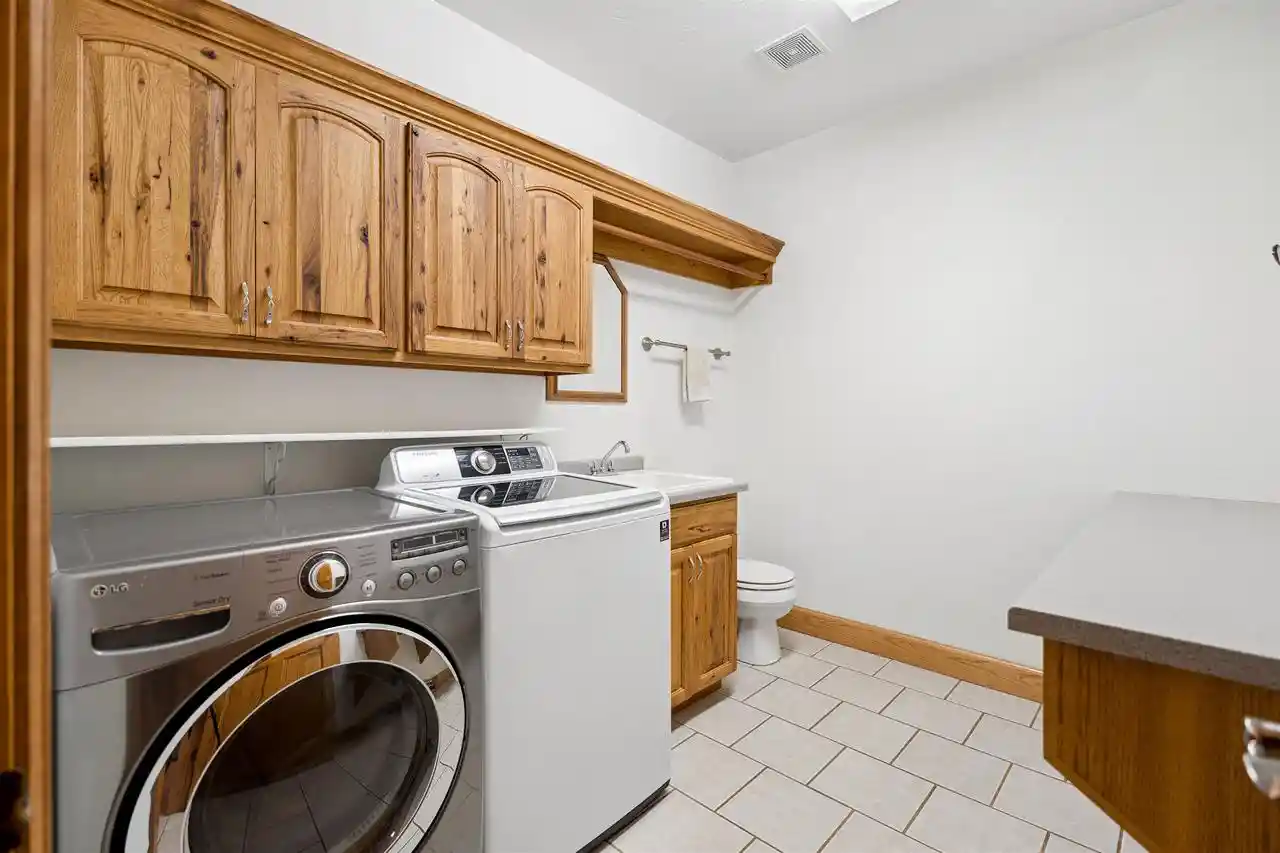 Photo 3 of Single family home for sale at W5851 County Rd O, Appleton, WI 54913 | MLS# 50333497 | Listing updated on 2026-10-04