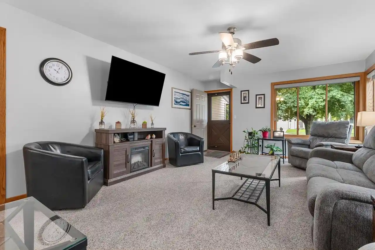 Photo 3 of Condo for sale at 3504 Joseph Rd, Manitowoc, WI 54220 | MLS# 1982675 | Listing updated on 2026-10-01