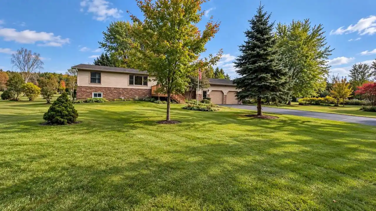 Photo 1 of Single family home for sale at 230331 Colonial Rd, Wausau, WI 54403 | MLS# 22604839 | Listing updated on 2026-10-05