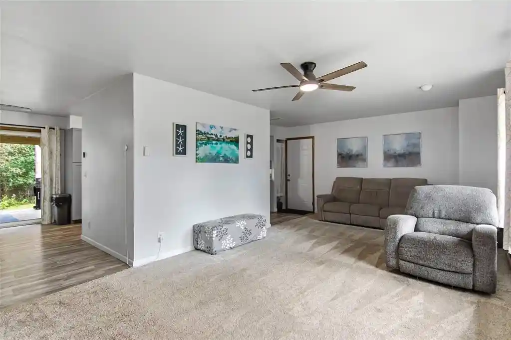 Photo 4 of Single family home for sale at 435 S Beach Dr, Altoona, WI 54720 | MLS# 1605616 | Listing updated on 2026-10-04