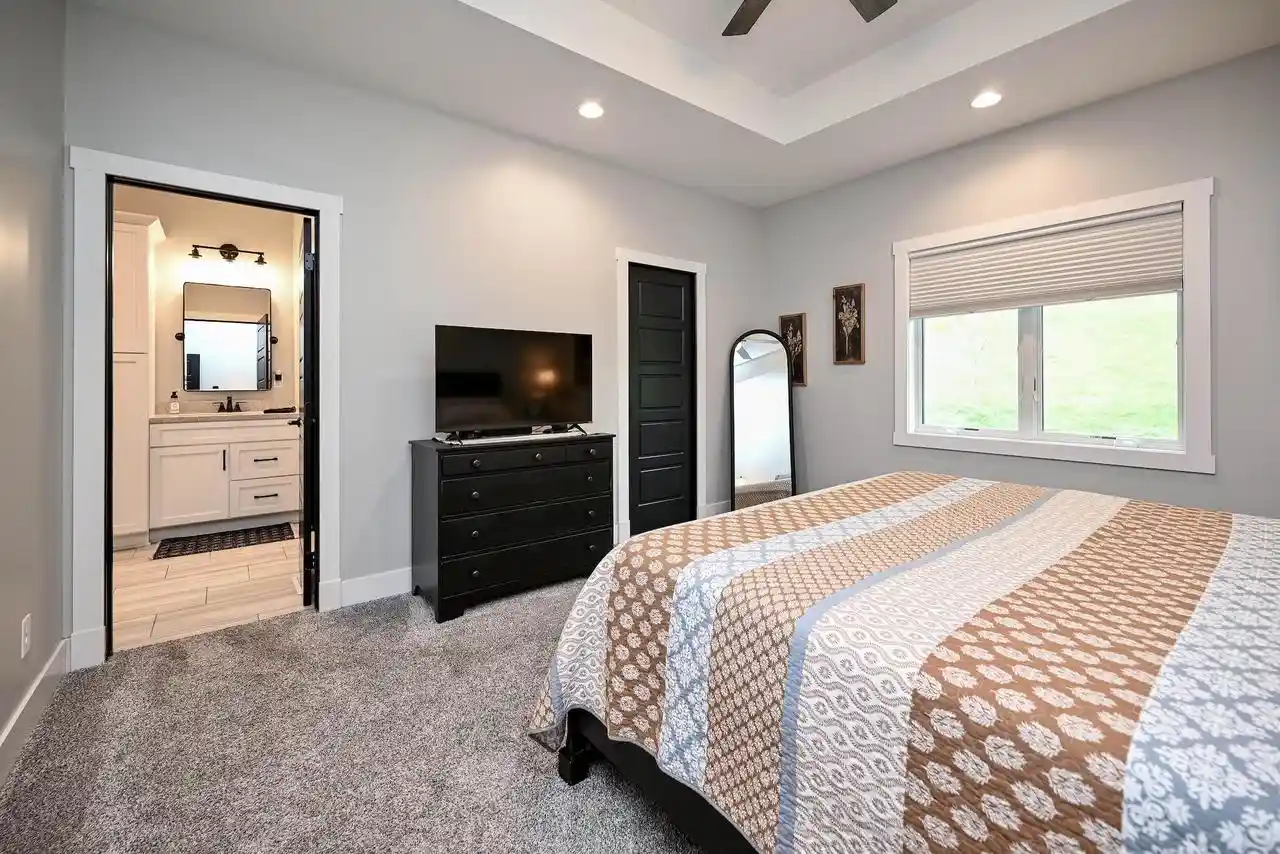 Photo 4 of Single family home for sale at 357 Valley Oaks Dr, Winona, MN 55987 | MLS# 1982678 | Listing updated on 2026-10-20