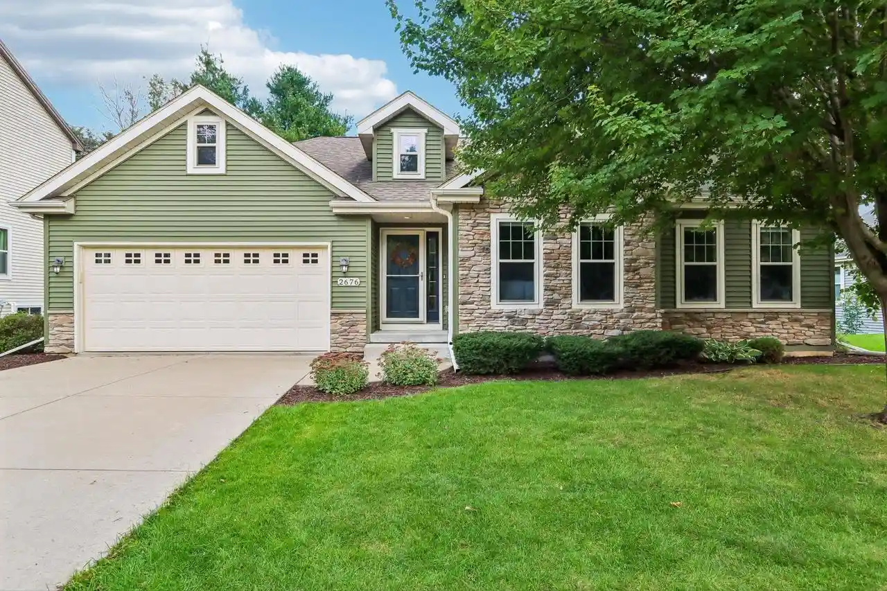 Photo 1 of Single family home for sale at 2676 Oak Knoll Dr, Fitchburg, WI 53711 | MLS# 2033712 | Listing updated on 2026-10-08