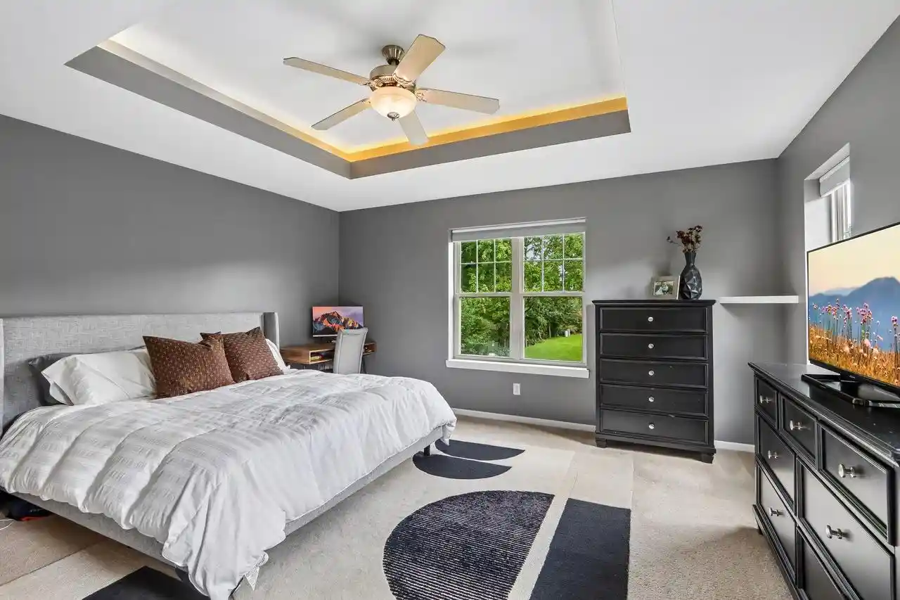 Photo 4 of Single family home for sale at 2676 Oak Knoll Dr, Fitchburg, WI 53711 | MLS# 2033712 | Listing updated on 2026-10-08