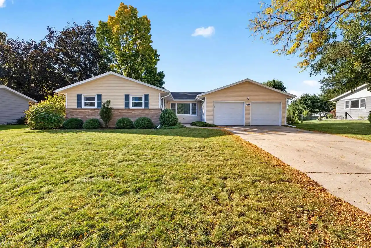 Photo 1 of Single family home for sale at 7017 Prairie Dr, Middleton, WI 53562 | MLS# 2033718 | Listing updated on 2026-10-08