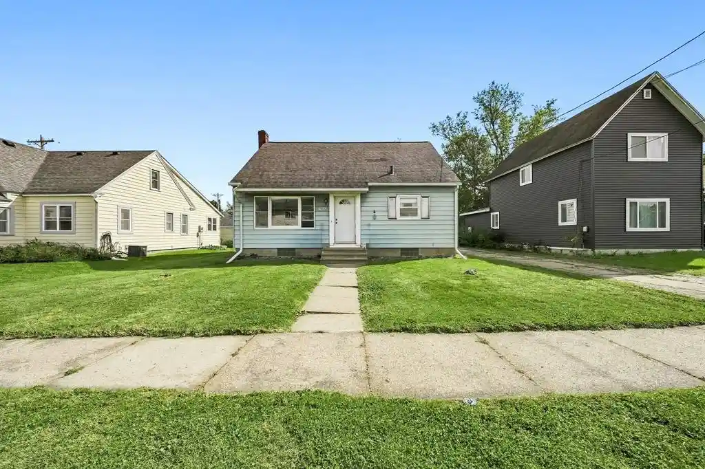 Photo 1 of Single family home for sale at 36234 S Abram St, Whitehall, WI 54773 | MLS# 1605492 | Listing updated on 2026-10-01