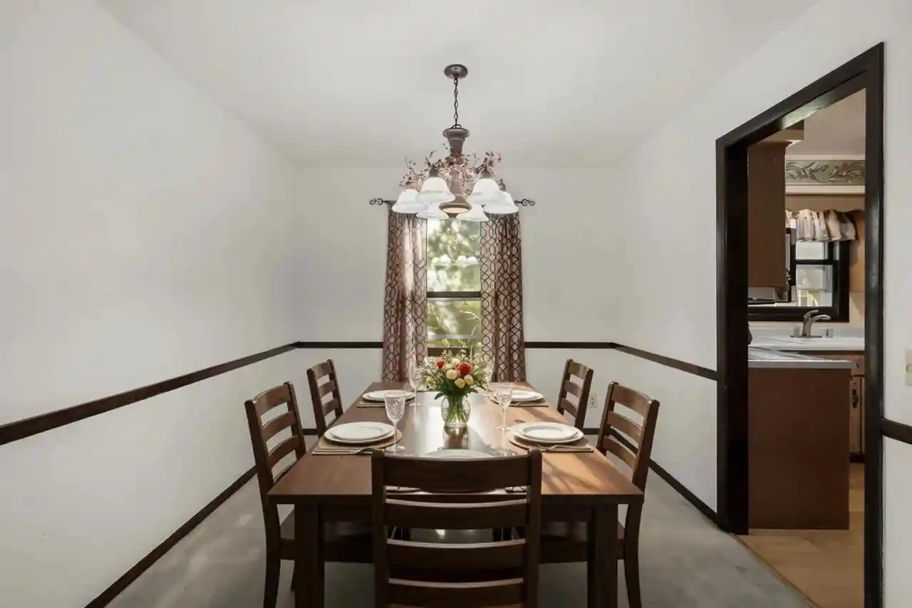 Photo 3 of Single family home for sale at 420 Melody Ln, Verona, WI 53593 | MLS# 2033721 | Listing updated on 2026-10-22