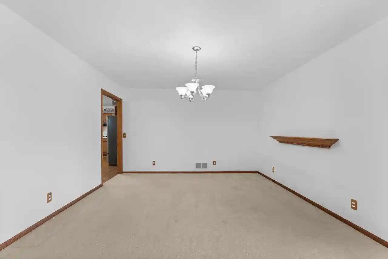 Photo 3 of Single family home for sale at 1407 Russet Cir, Reedsburg, WI 53959 | MLS# 2033722 | Listing updated on 2026-10-05