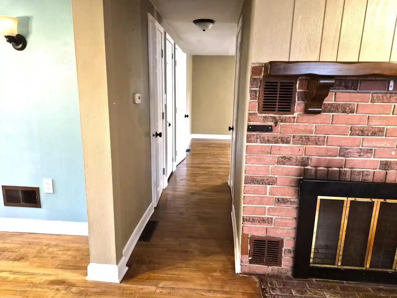 Photo 4 of Single family home for sale at 1008 S Clark Ave, Marshfield, WI 54449 | MLS# 22604843 | Listing updated on 2026-10-06