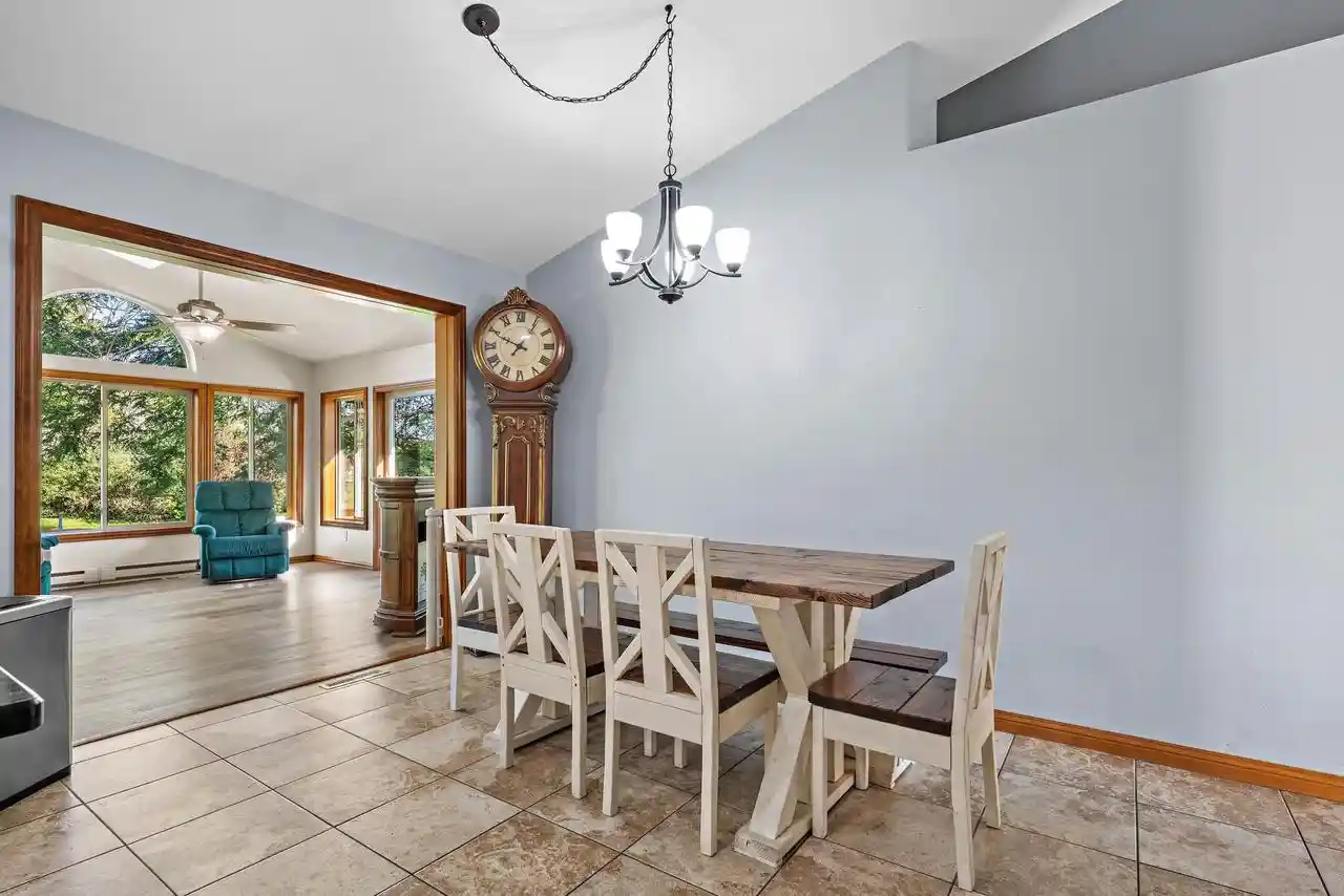 Photo 3 of Single family home for sale at 720 Hickory Valley Ct, De Pere, WI 54115 | MLS# 50333516 | Listing updated on 2026-10-04