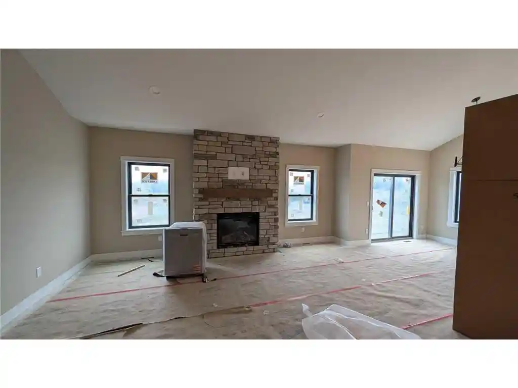 Photo 4 of Single family home for sale at 487 146th Avenue, Somerset, WI 54025 | MLS# 7151654 | Listing updated on 2026-10-22