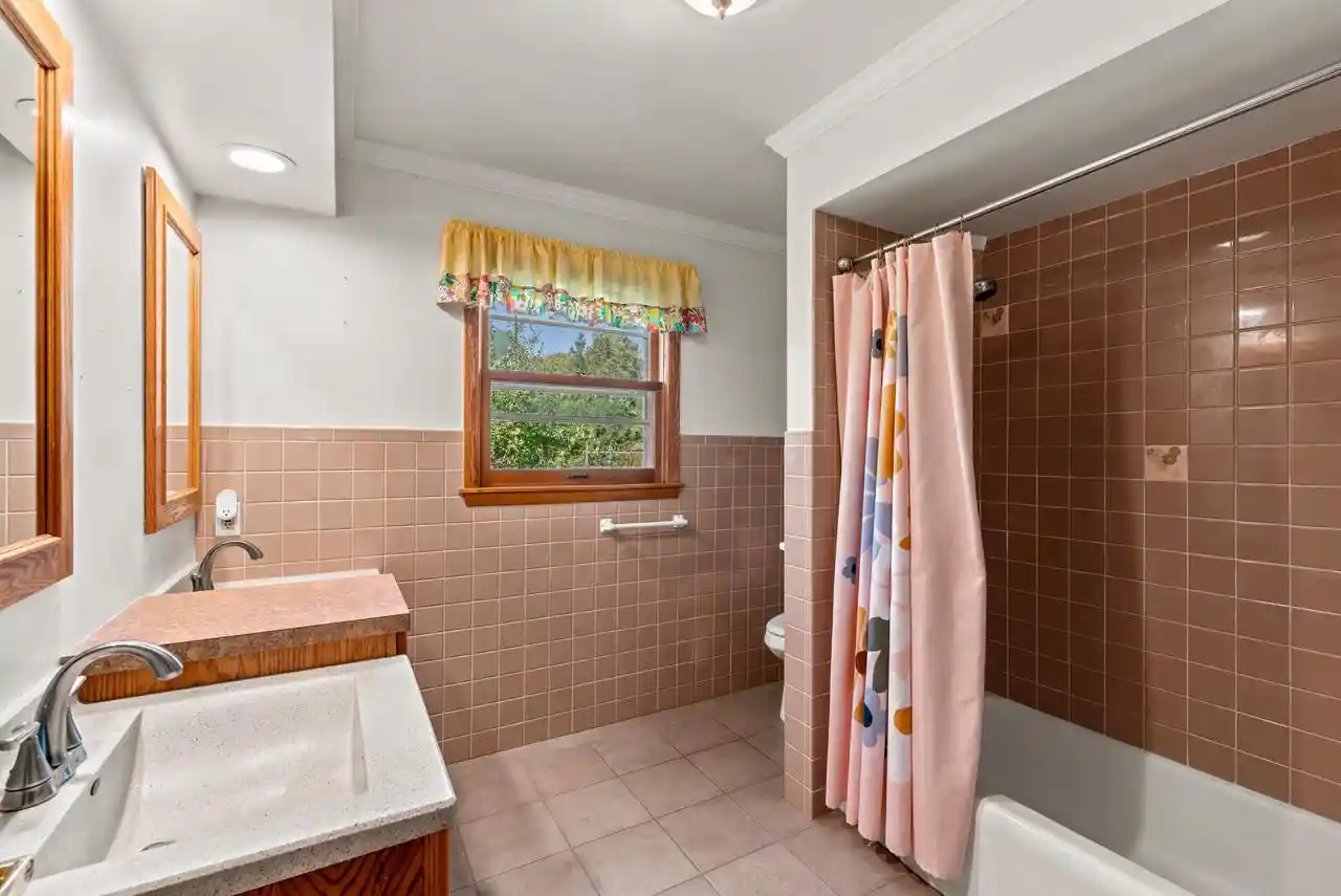 Photo 4 of Single family home for sale at 2753 County Rd I, Saukville, WI 53080 | MLS# 1982697 | Listing updated on 2026-10-03