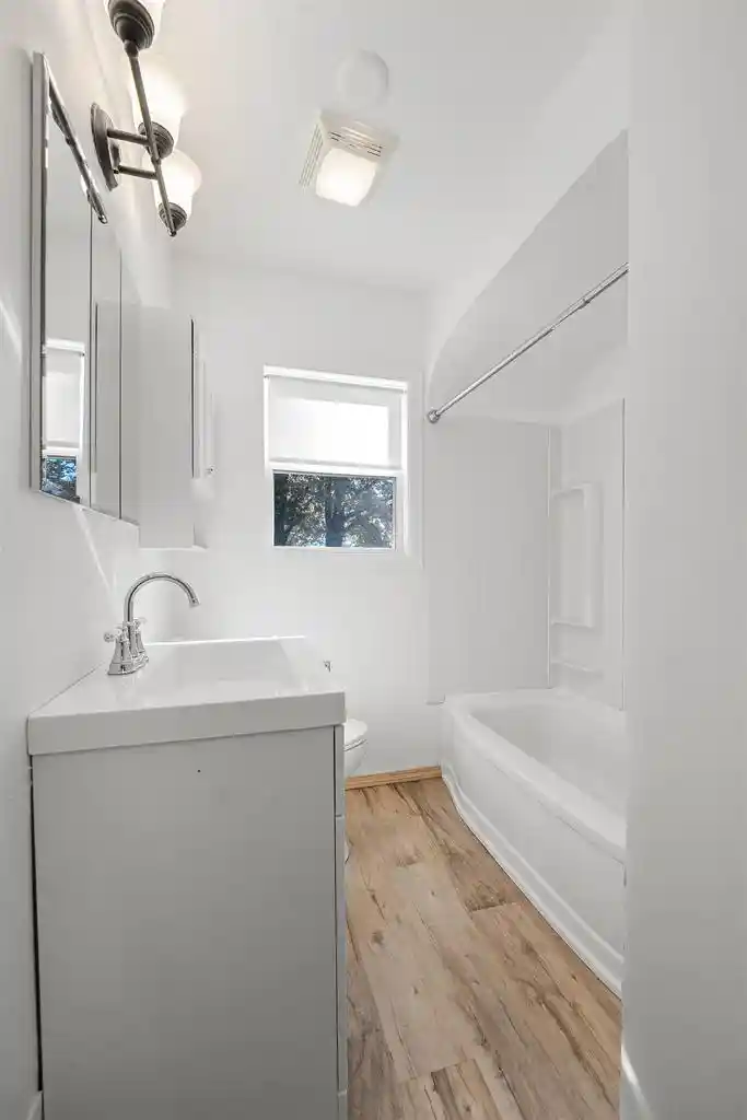 Photo 3 of Single family home for sale at 1449 Cass St, Green Bay, WI 54301 | MLS# 50333536 | Listing updated on 2026-09-30
