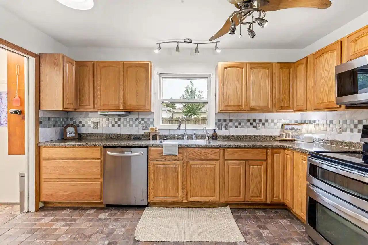 Photo 3 of Single family home for sale at 1020 Coronada Dr, Racine, WI 53402 | MLS# 1982711 | Listing updated on 2026-10-01