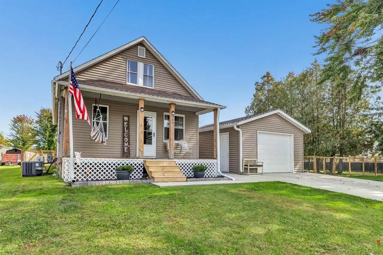 Single family home for sale at 506 Pine St, Pulaski, WI 54162 | MLS# 50333539