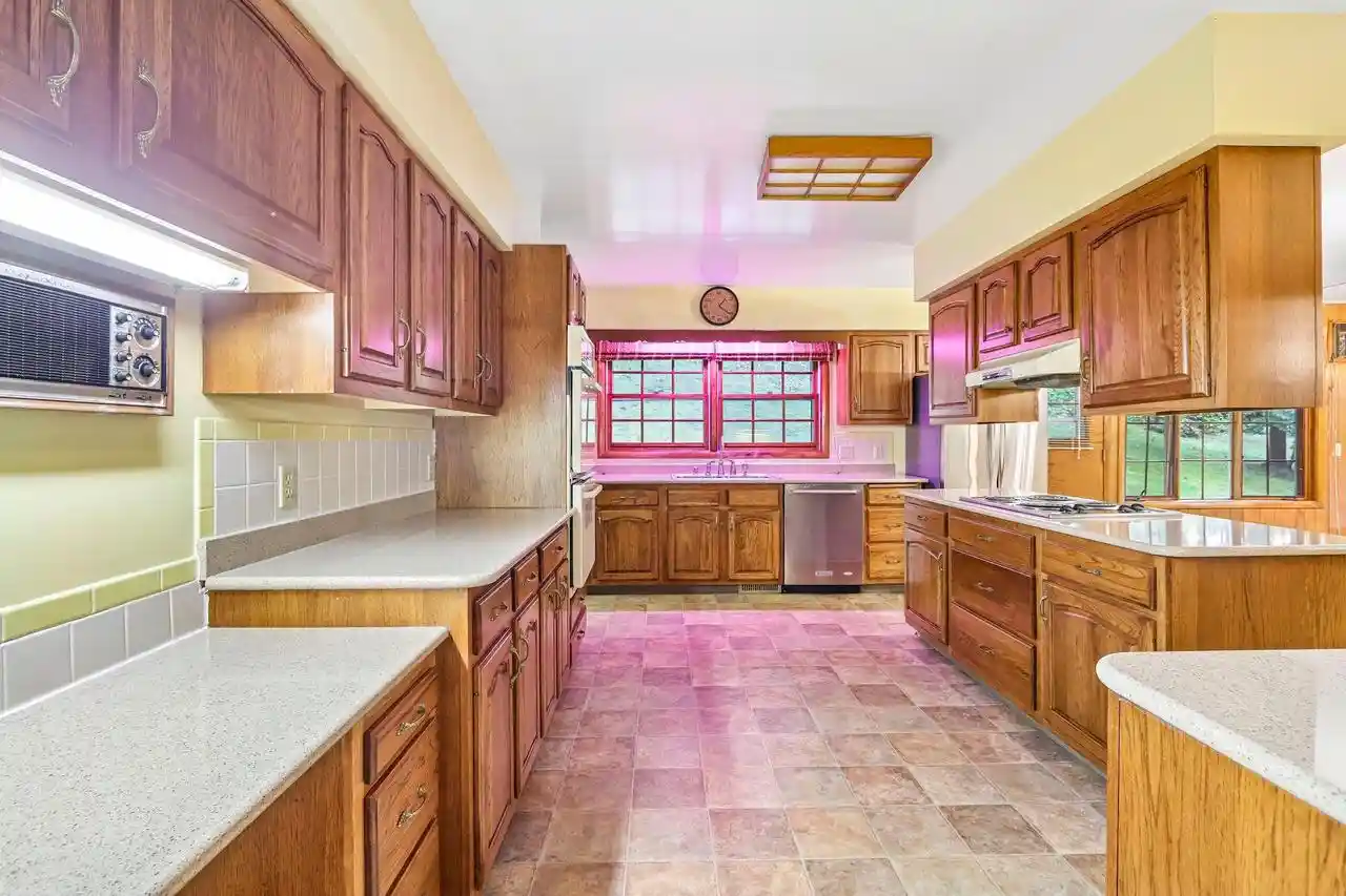 Photo 3 of Single family home for sale at 6006 Greentree Rd, Madison, WI 53711 | MLS# 2033737 | Listing updated on 2026-10-10