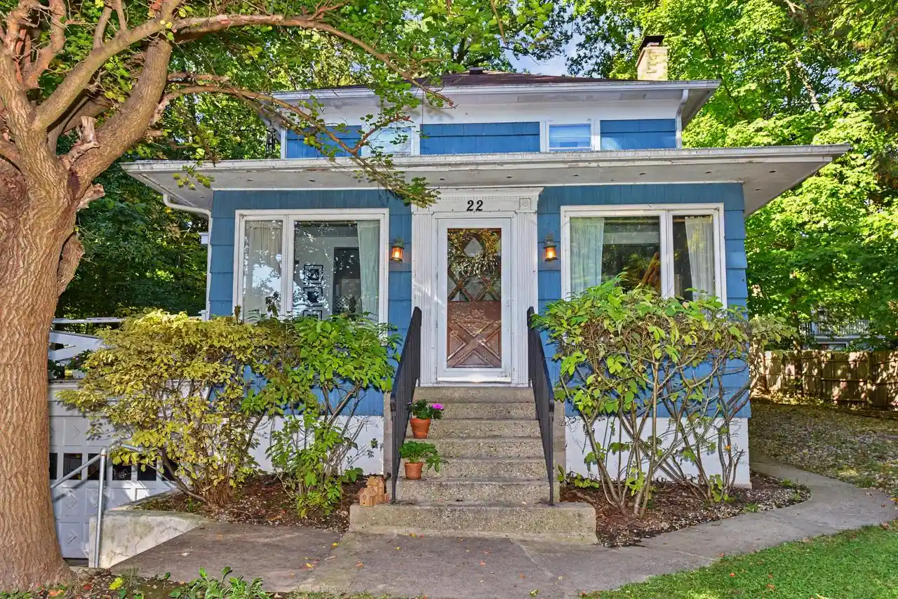 Photo 1 of Single family home for sale at 22 S Walworth Ave, Williams Bay, WI 53191 | MLS# 1982719 | Listing updated on 2026-10-06