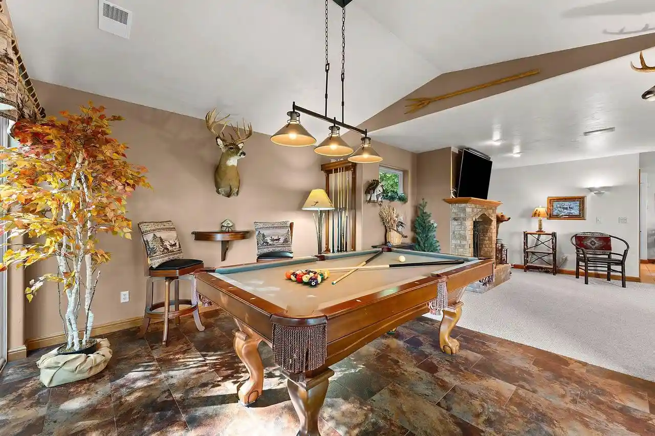 Photo 4 of Single family home for sale at W6005 Lake Rd, Wausaukee, WI 54177 | MLS# 50333500 | Listing updated on 2026-10-08