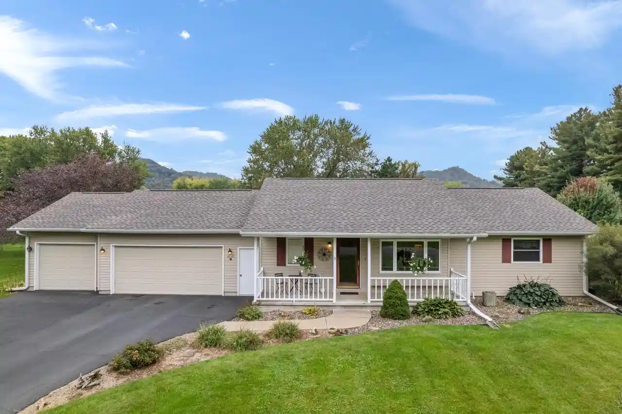 Photo 1 of Sale Pending at W5147 Kearns Ct, La Crosse, WI 54601 | MLS# 1982730 | Listing updated on 2026-10-06