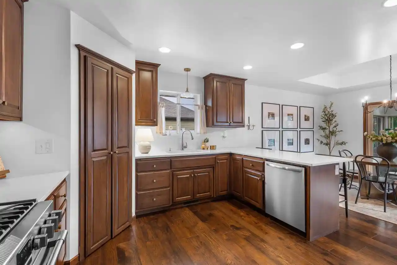 Photo 2 of Single family home for sale at 2927 Gardenia Dr, Appleton, WI 54913 | MLS# 50333553 | Listing updated on 2026-10-04