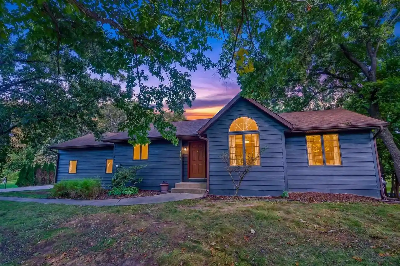 Single family home for sale at 8062 Burr Oak Trl, Cross Plains, WI 53528 | MLS# 2033746