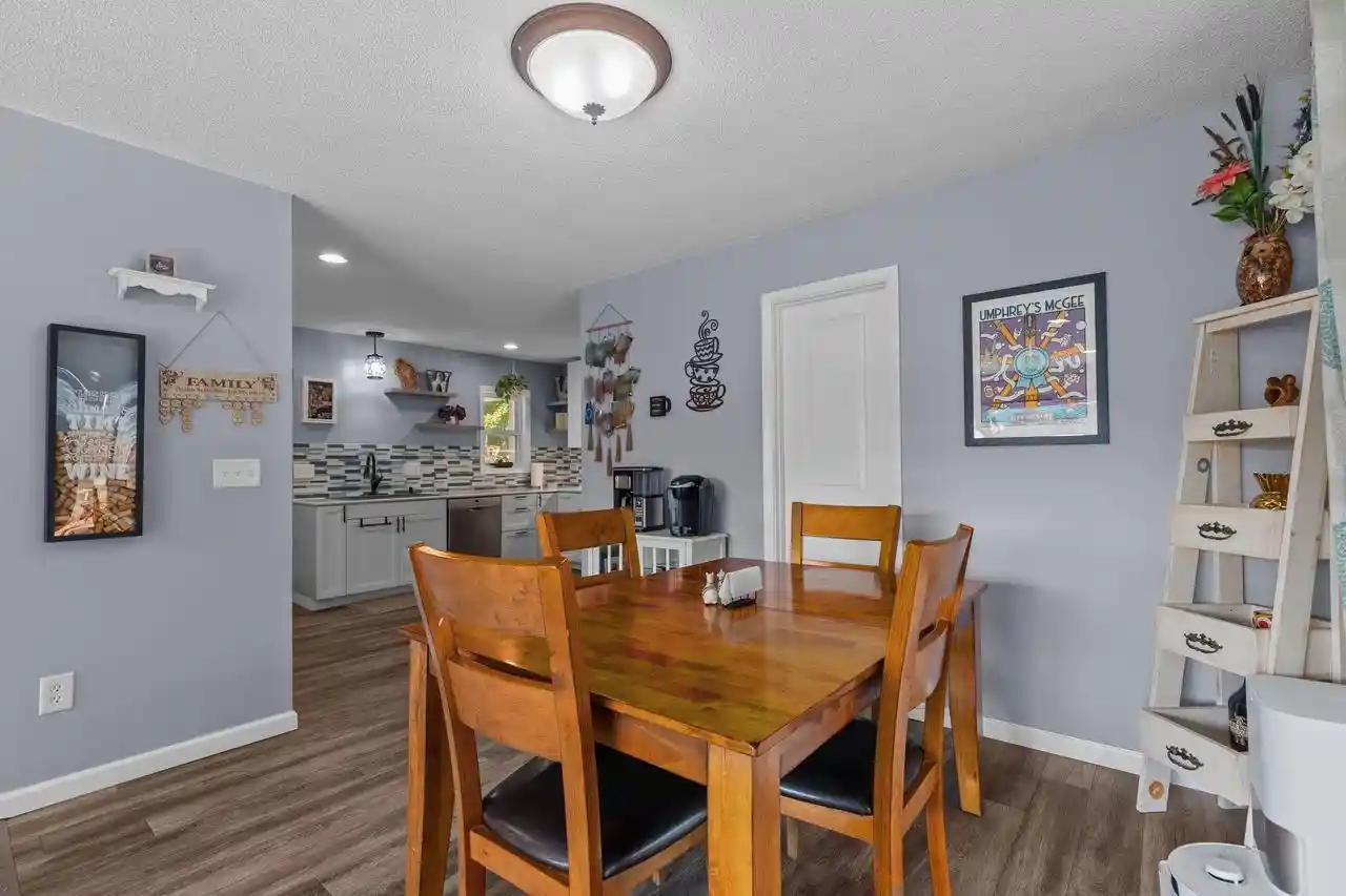 Photo 2 of Single family home for sale at 1629 W Grant St, Appleton, WI 54914 | MLS# 50333555 | Listing updated on 2026-10-07
