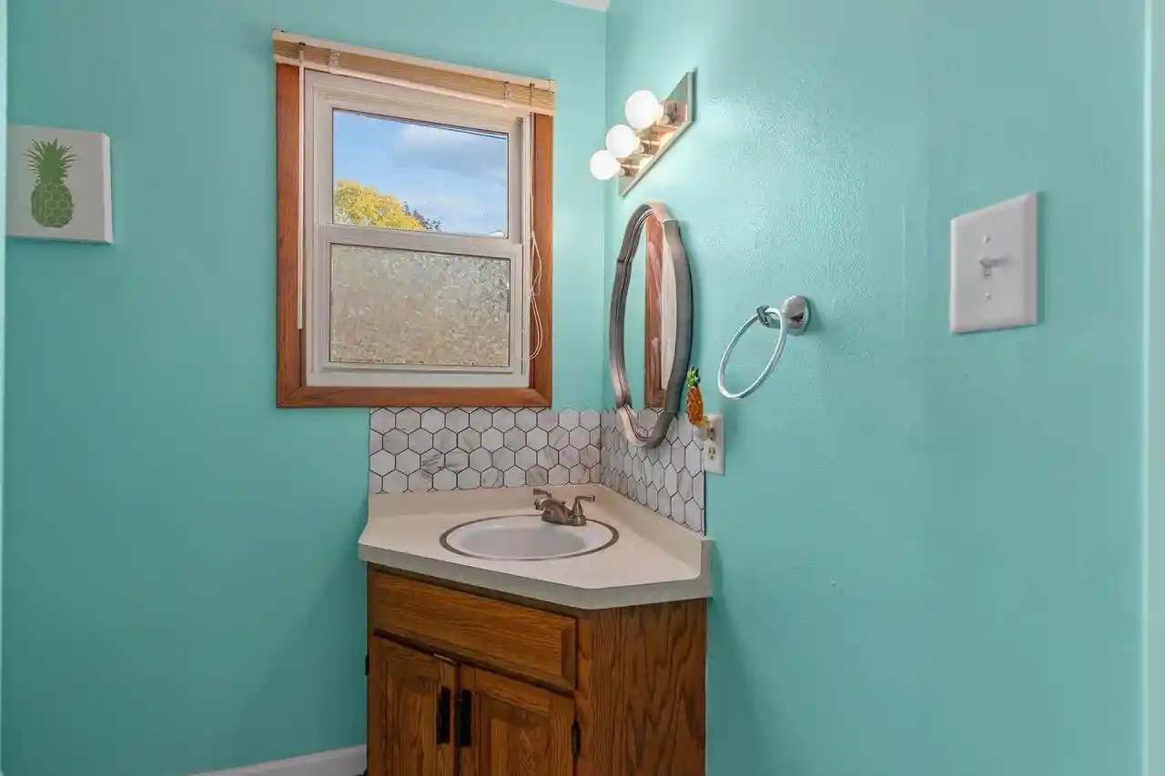Photo 4 of Single family home for sale at 1629 W Grant St, Appleton, WI 54914 | MLS# 50333555 | Listing updated on 2026-10-07