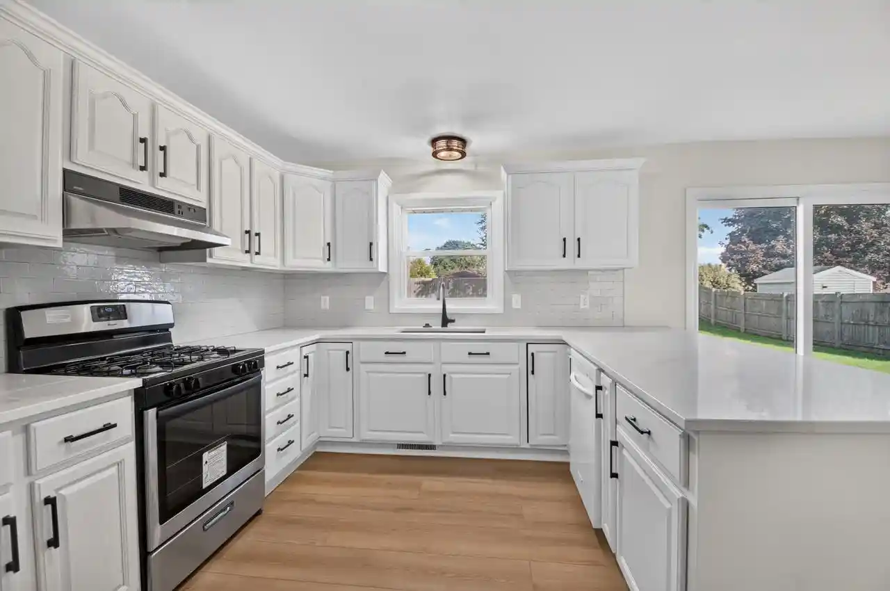 Photo 4 of Single family home for sale at 8101 62nd Avenue, Kenosha, WI 53142 | MLS# 1982744 | Listing updated on 2026-10-02