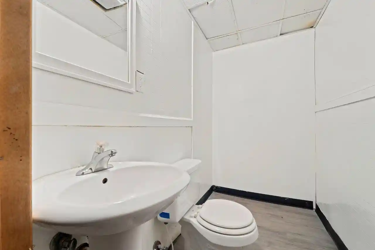 Photo 3 of Sale Pending at 5070 N 20th Street, Milwaukee, WI 53209 | MLS# 1982745 | Listing updated on 2026-10-07