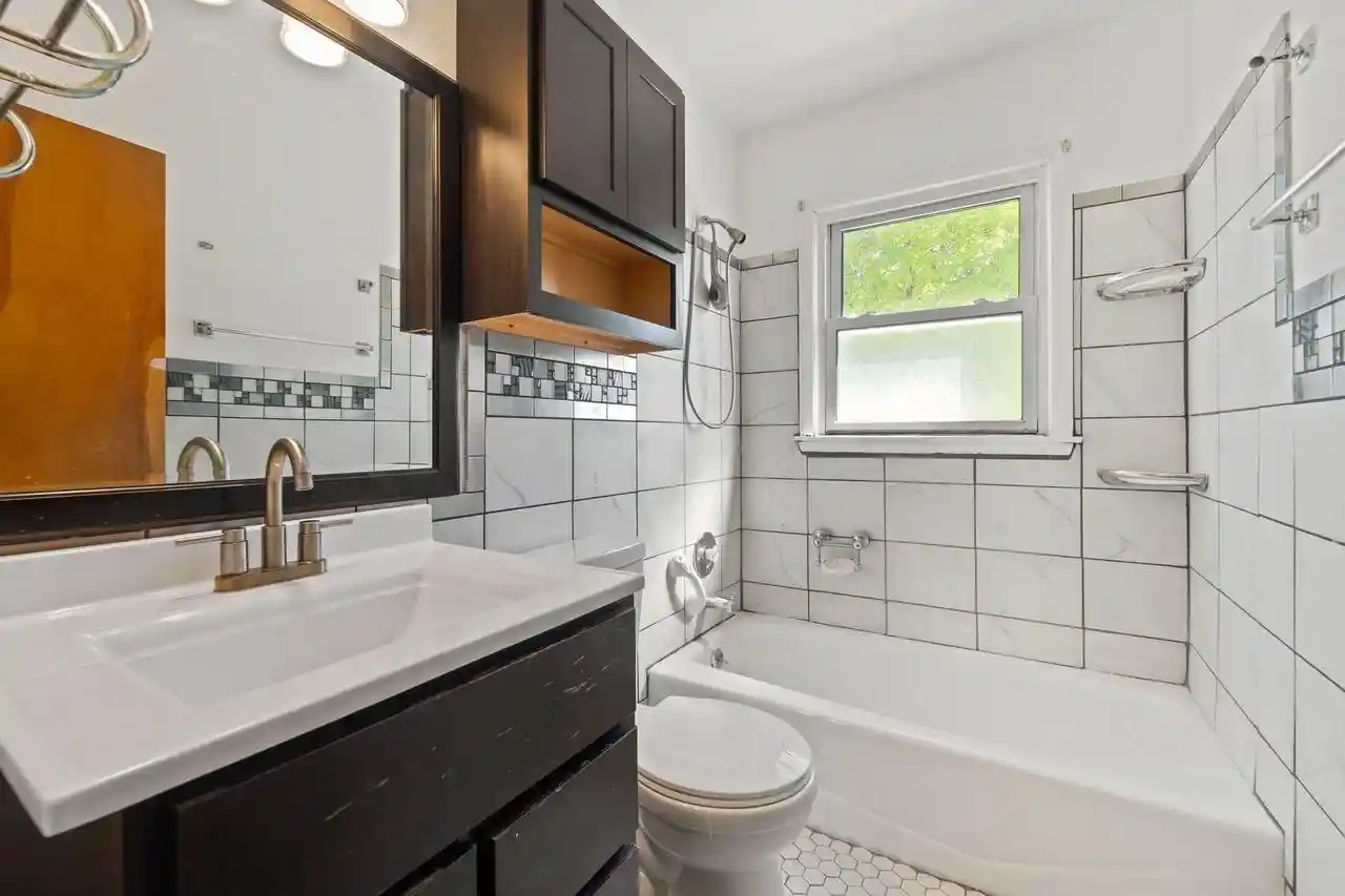 Photo 17 of Sale Pending at 5070 N 20th Street, Milwaukee, WI 53209 | MLS# 1982745 | Listing updated on 2026-10-07