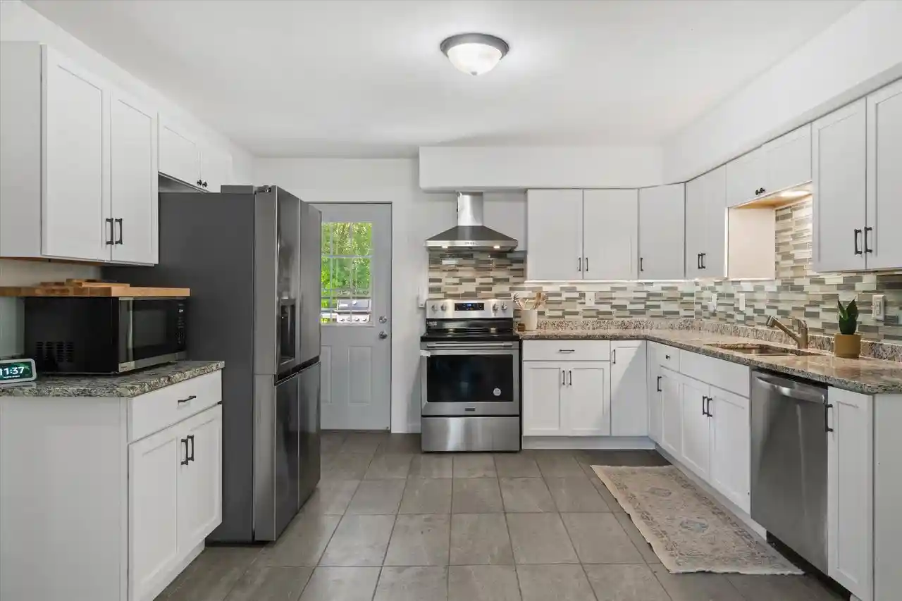 Photo 2 of Single family home for sale at 1515 S Sunny Slope Rd, New Berlin, WI 53151 | MLS# 1982752 | Listing updated on 2026-10-08