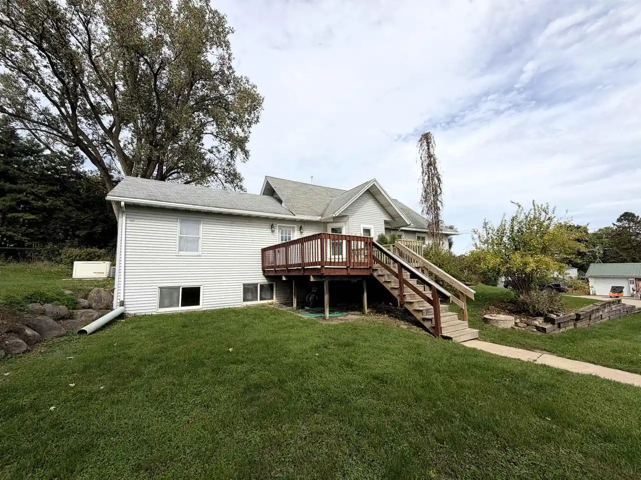 Photo 2 of Single family home for sale at N4047 Metcalf St, Doylestown, WI 53928 | MLS# 2033761 | Listing updated on 2026-10-06