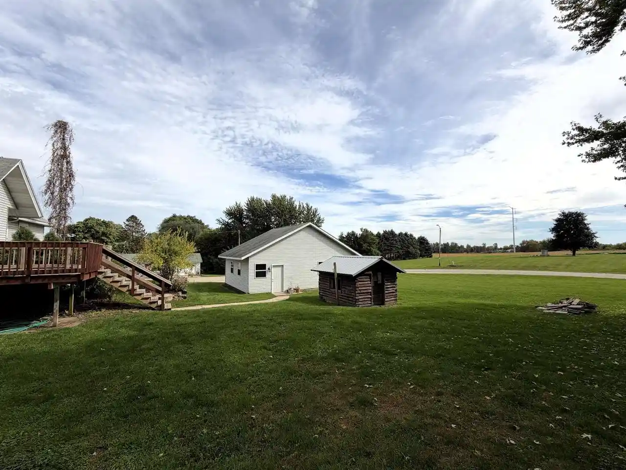 Photo 4 of Single family home for sale at N4047 Metcalf St, Doylestown, WI 53928 | MLS# 2033761 | Listing updated on 2026-10-06