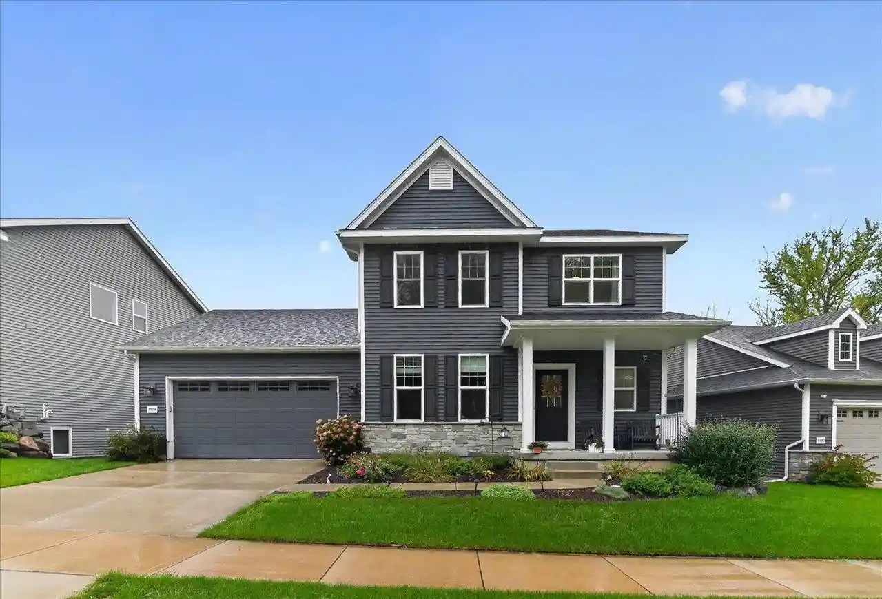 Photo 1 of Single family home for sale at 10016 Watts Rd, Verona, WI 53593 | MLS# 2033767 | Listing updated on 2026-10-07