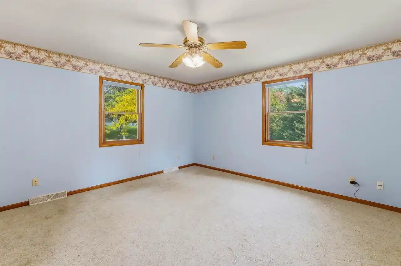 Photo 4 of Single family home for sale at 812 E South St, Beaver Dam, WI 53916 | MLS# 2033766 | Listing updated on 2026-10-04