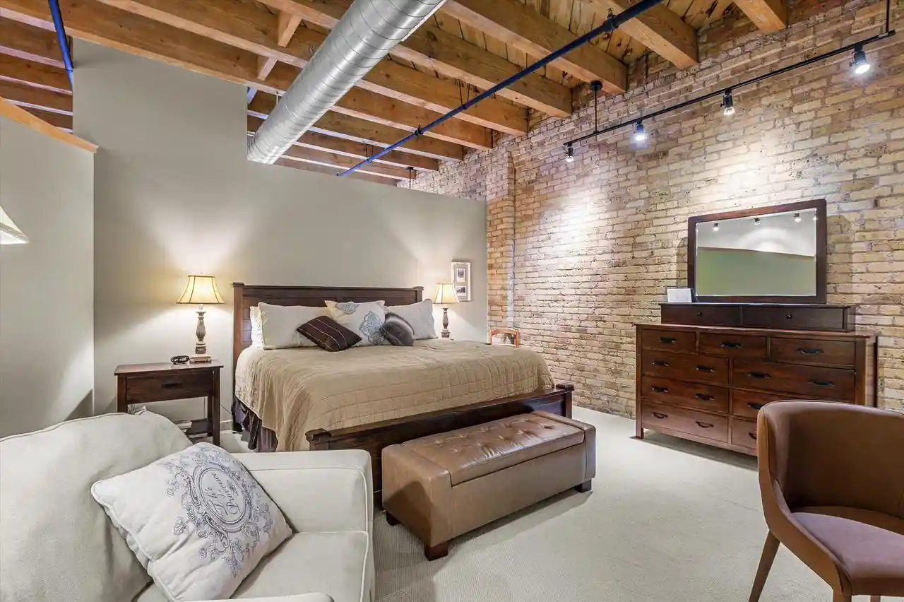 Photo 3 of Condo for sale at 191 N Broadway St #308, Milwaukee, WI 53202 | MLS# 1982775 | Listing updated on 2026-10-07