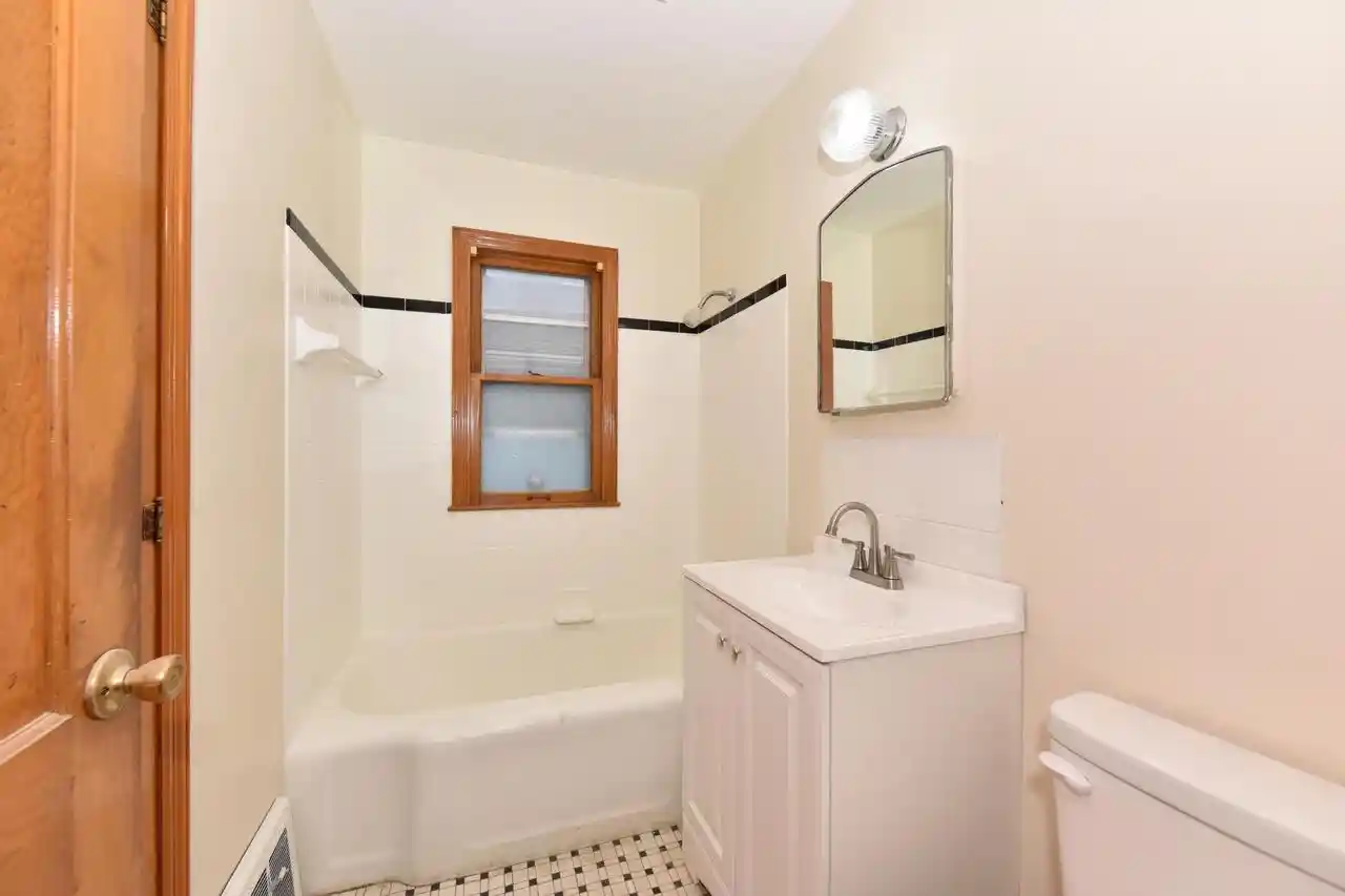 Photo 3 of Single family home for sale at 4622 N 19th Street, Milwaukee, WI 53209 | MLS# 1982786 | Listing updated on 2026-10-04
