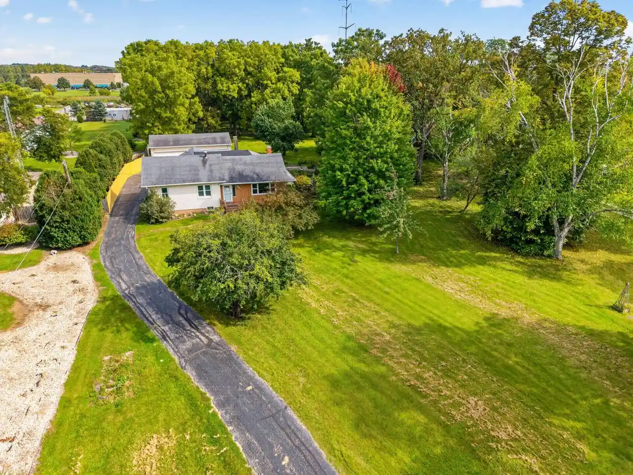 Photo 4 of Sale Pending at 901 S Stuart Rd, Mount Pleasant, WI 53406 | MLS# 1982785 | Listing updated on 2026-10-07