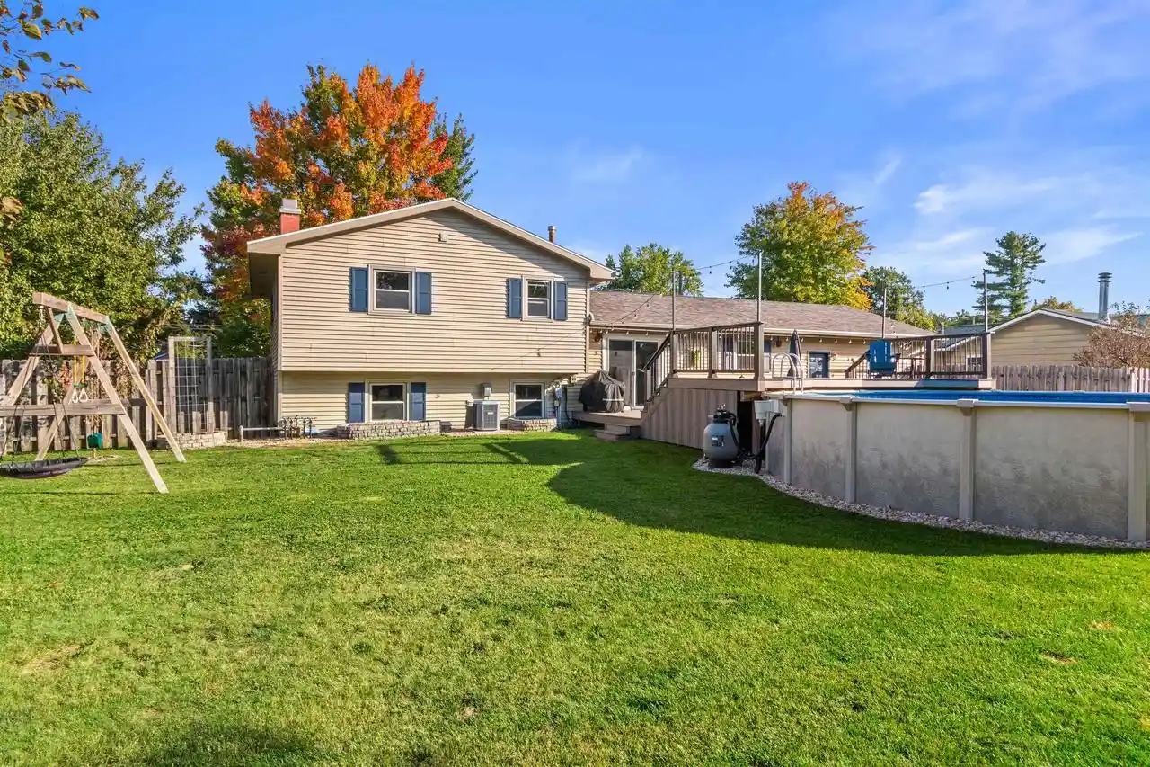 Photo 2 of Single family home for sale at 5620 Kellner Rd, Wisconsin Rapids, WI 54494 | MLS# 22604863 | Listing updated on 2026-10-03
