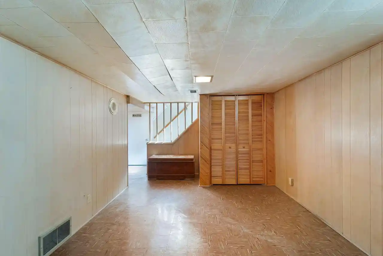 Photo 2 of Sale Pending at 5751 N Dexter Ave, Glendale, WI 53209 | MLS# 1982793 | Listing updated on 2026-10-04