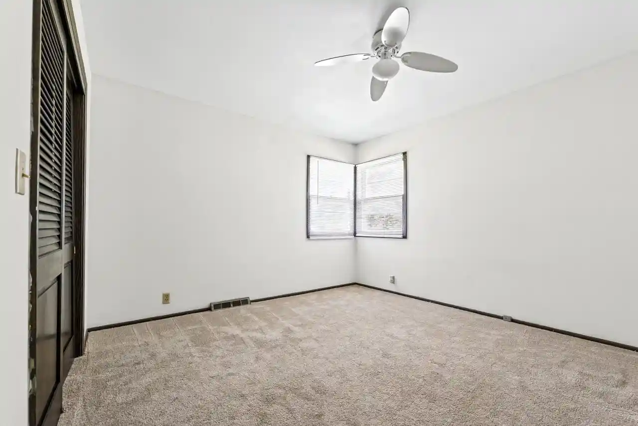 Photo 3 of Single family home for sale at 2330 S Brookside Pkwy, New Berlin, WI 53151 | MLS# 1982798 | Listing updated on 2026-10-08