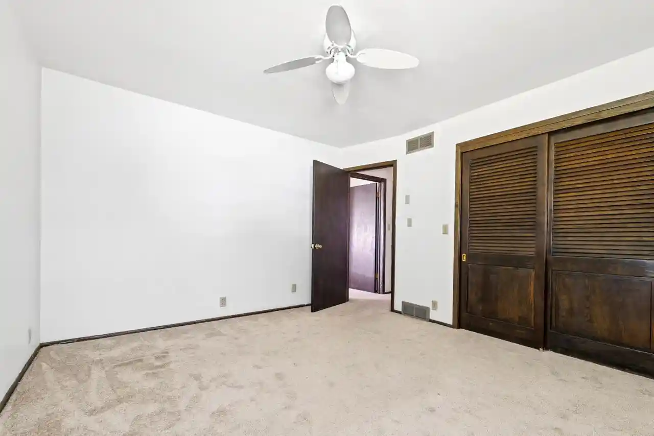 Photo 3 of Single family home for sale at 2330 S Brookside Pkwy, New Berlin, WI 53151 | MLS# 1982798 | Listing updated on 2026-10-08