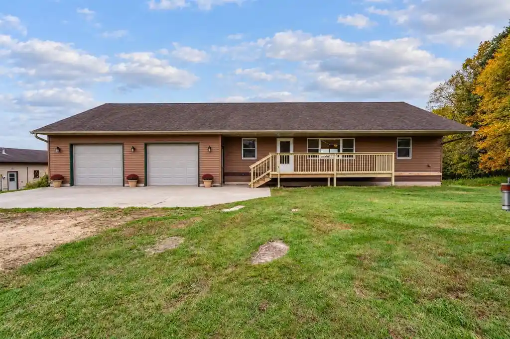 Photo 1 of Single family home for sale at N4675 330th Street, Menomonie, WI 54751 | MLS# 1605623 | Listing updated on 2026-10-08