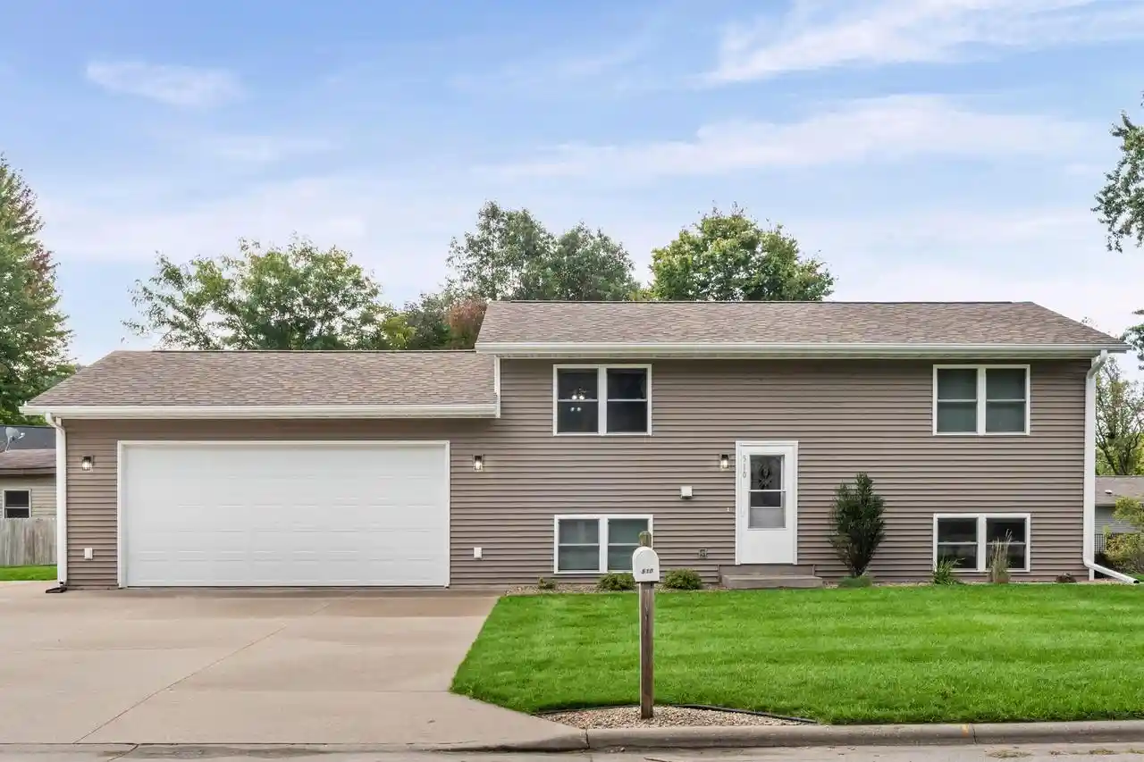 Photo 1 of Sale Pending at 510 Evergreen Dr, Holmen, WI 54636 | MLS# 1982814 | Listing updated on 2026-10-04