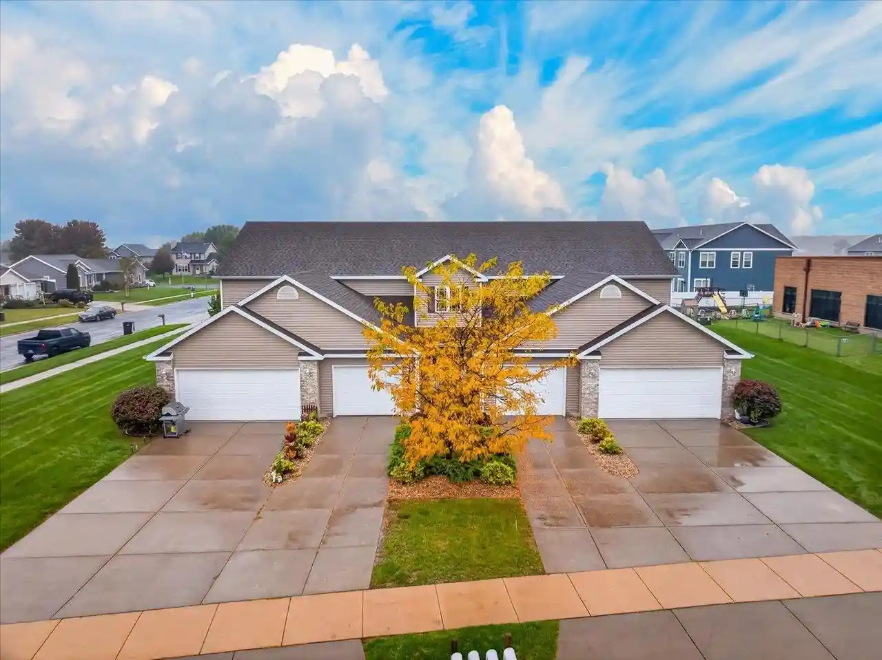 Photo 2 of Condo for sale at 215 Douglas Dr, Brooklyn, WI 53521 | MLS# 2033788 | Listing updated on 2026-10-06