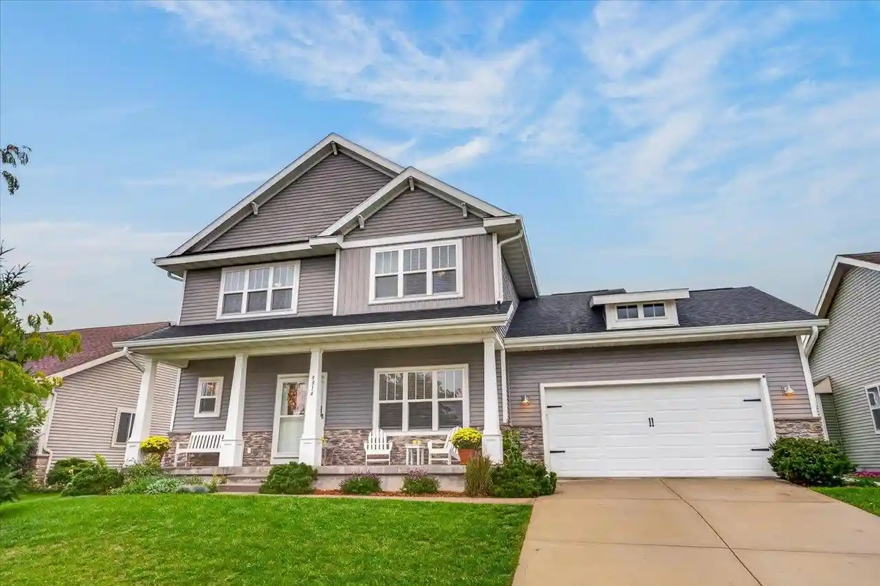 Photo 1 of Single family home for sale at 9914 Autumn Breeze Rd, Middleton, WI 53562 | MLS# 2033791 | Listing updated on 2026-10-04