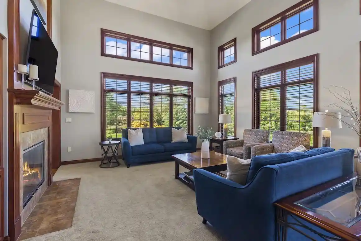 Photo 2 of Sale Pending at 1286 Mary Hl Cir, Hartland, WI 53029 | MLS# 1982830 | Listing updated on 2026-10-05