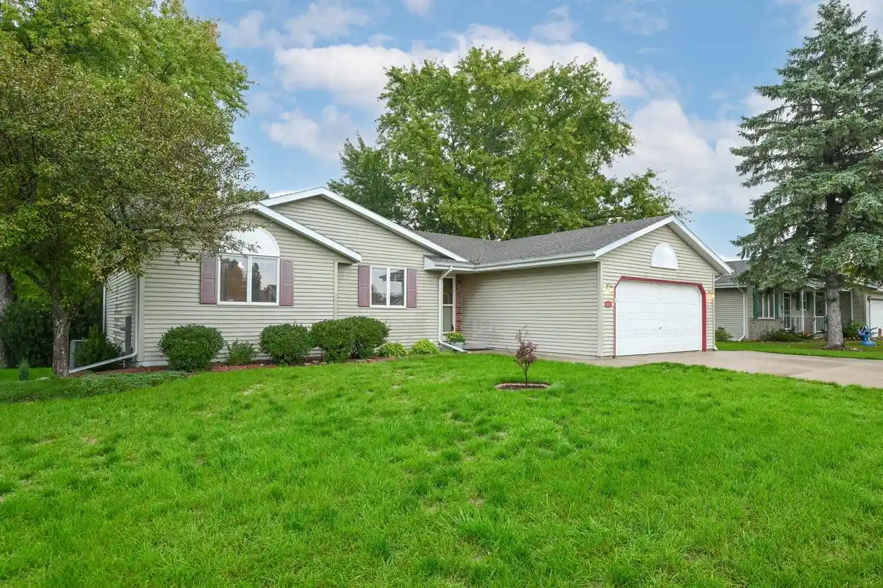 Photo 1 of Single family home for sale at 2796 Thomas Dr, East Troy, WI 53120 | MLS# 1982837 | Listing updated on 2026-10-02